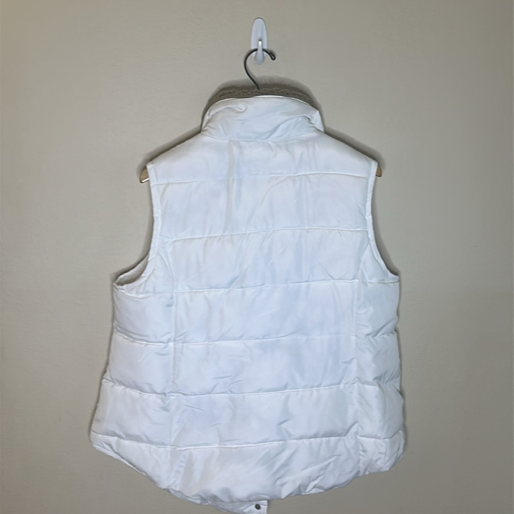 RuffHewn Puffer Vest White Womens Size 1X Side Zipper Closure With Hidden Snaps - Picture 9 of 15